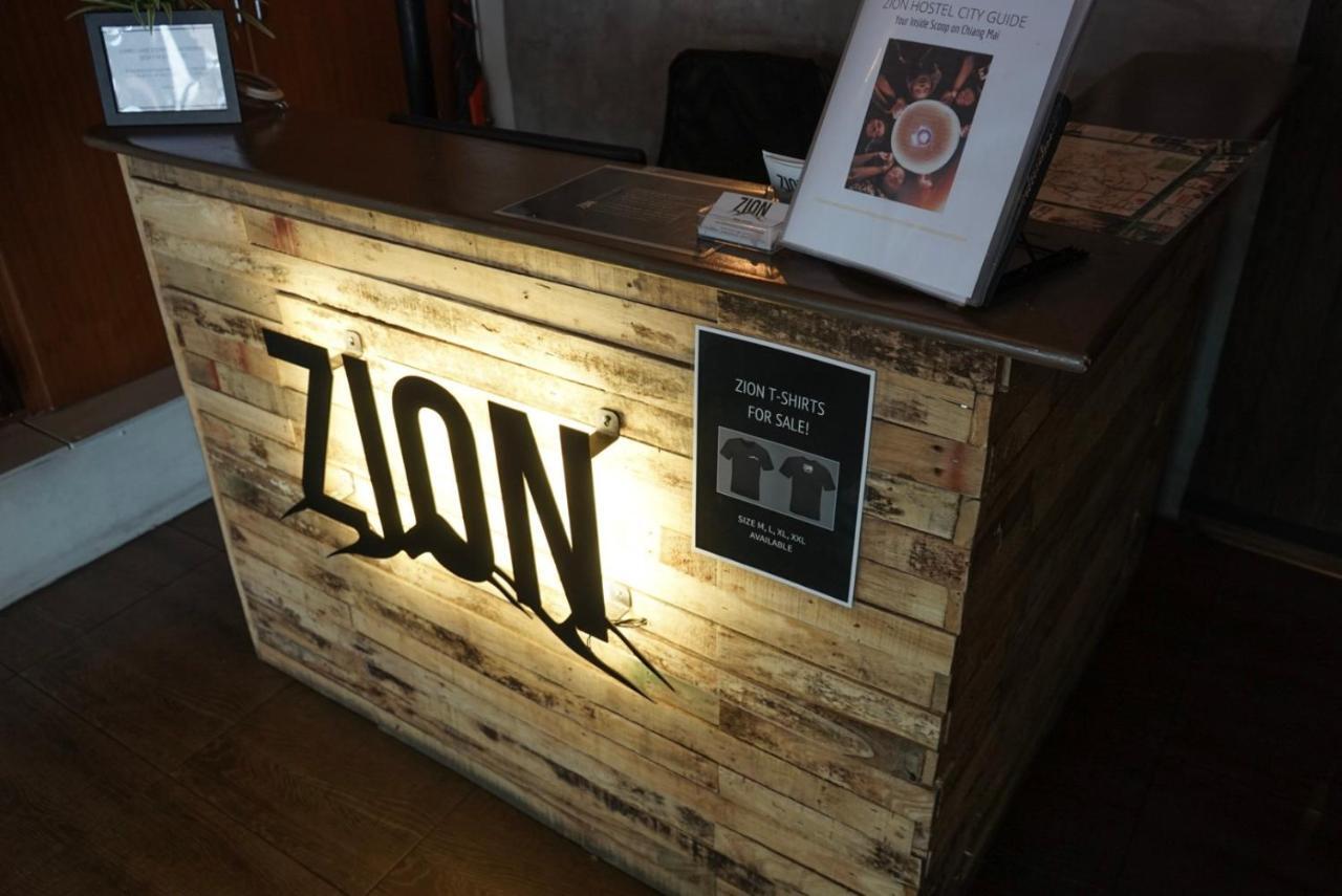 Zion Hostel Chiang Mai Dış mekan fotoğraf
